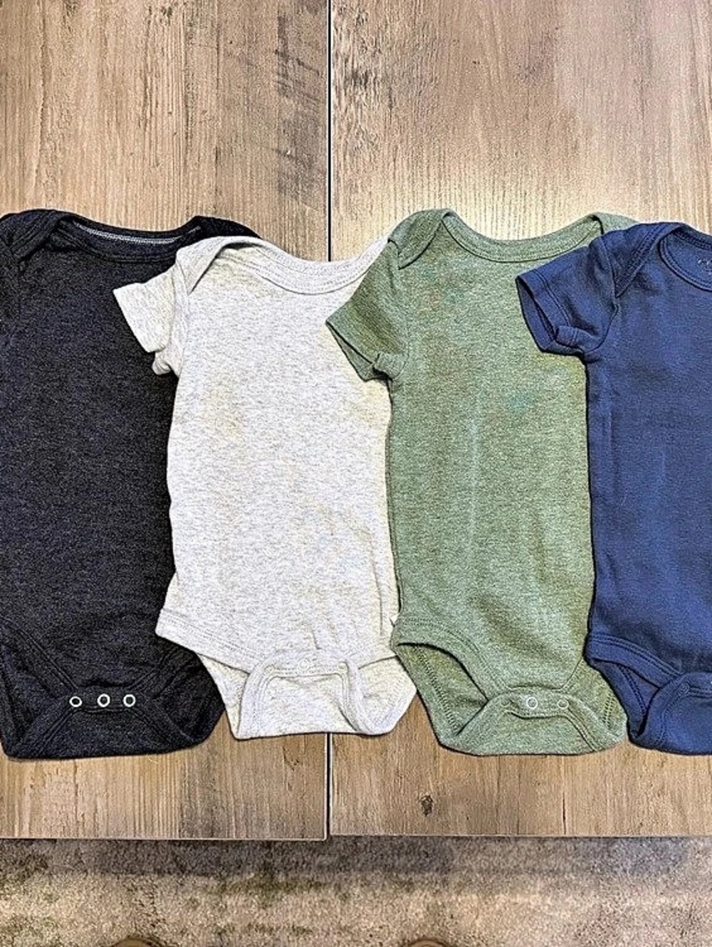5-Pack Baby Short Sleeve Onesies- Size 3-6 Months